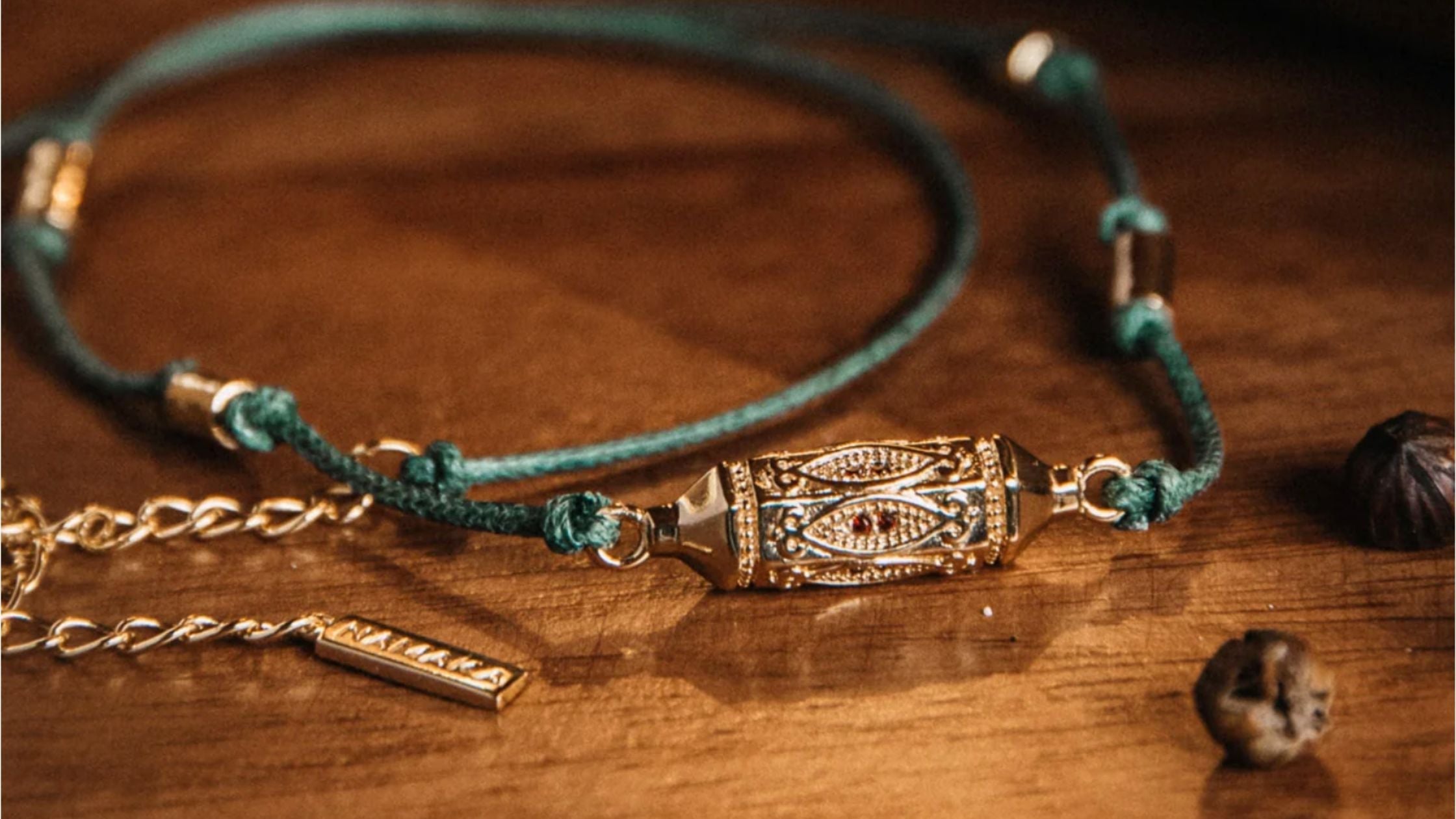 le grenat et ses vertus - bijoux en grenat namaka