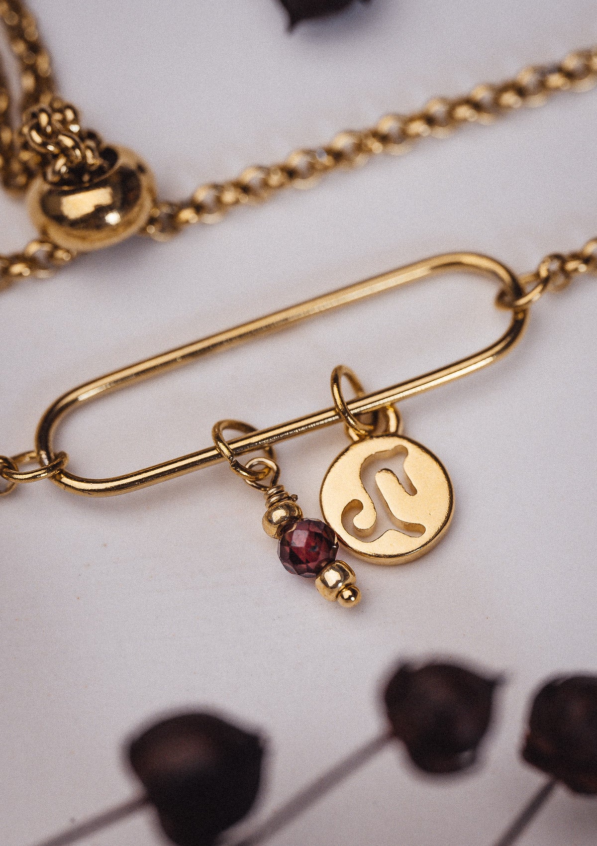 Bracelet Capricorne et Grenat - Astro