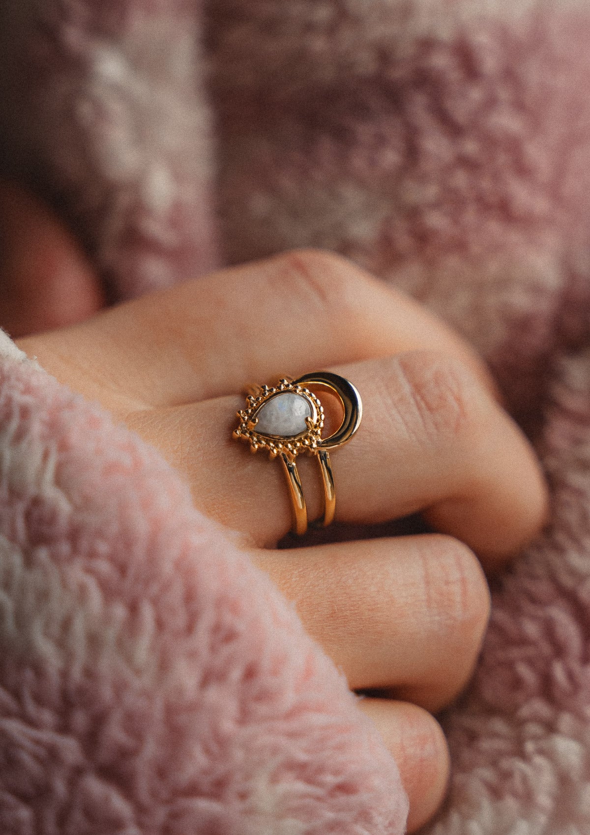 Bague Pierre de Lune - Intuition Féminine