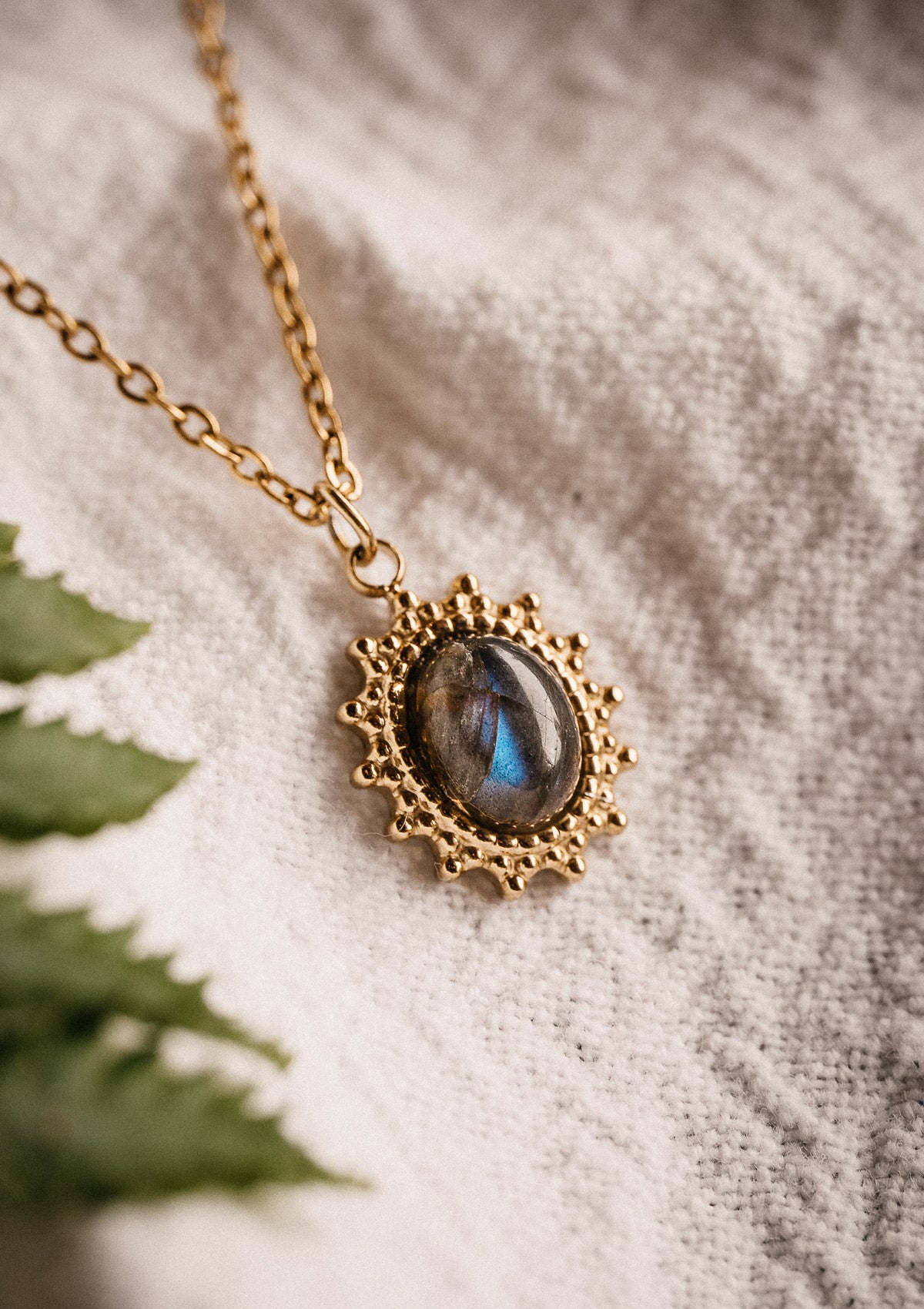 Collier Labradorite - Éclat Solaire