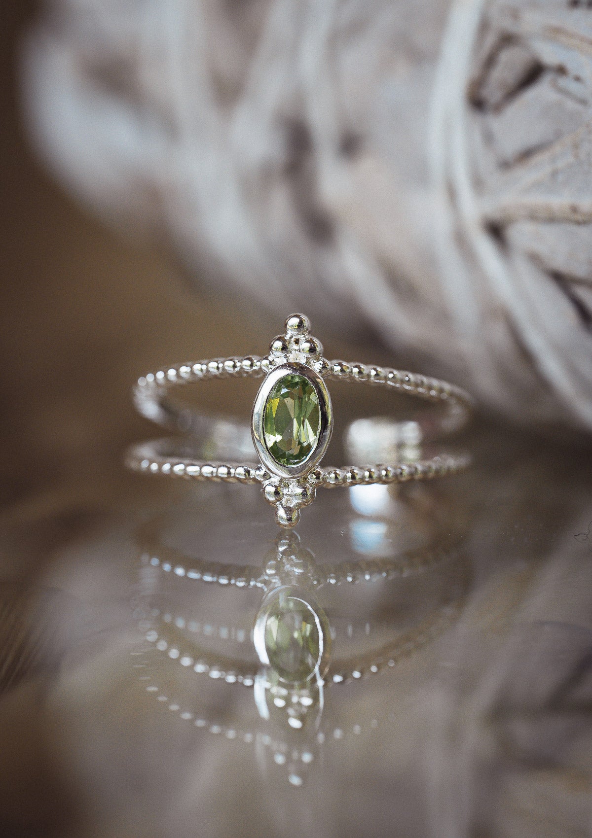 Bague Péridot - Eclat Intérieur