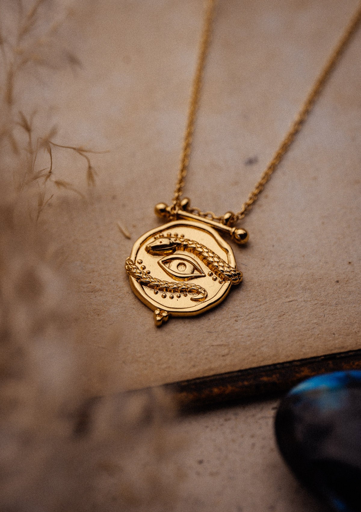 Collier Œil et Serpent – Gardienne Silencieuse