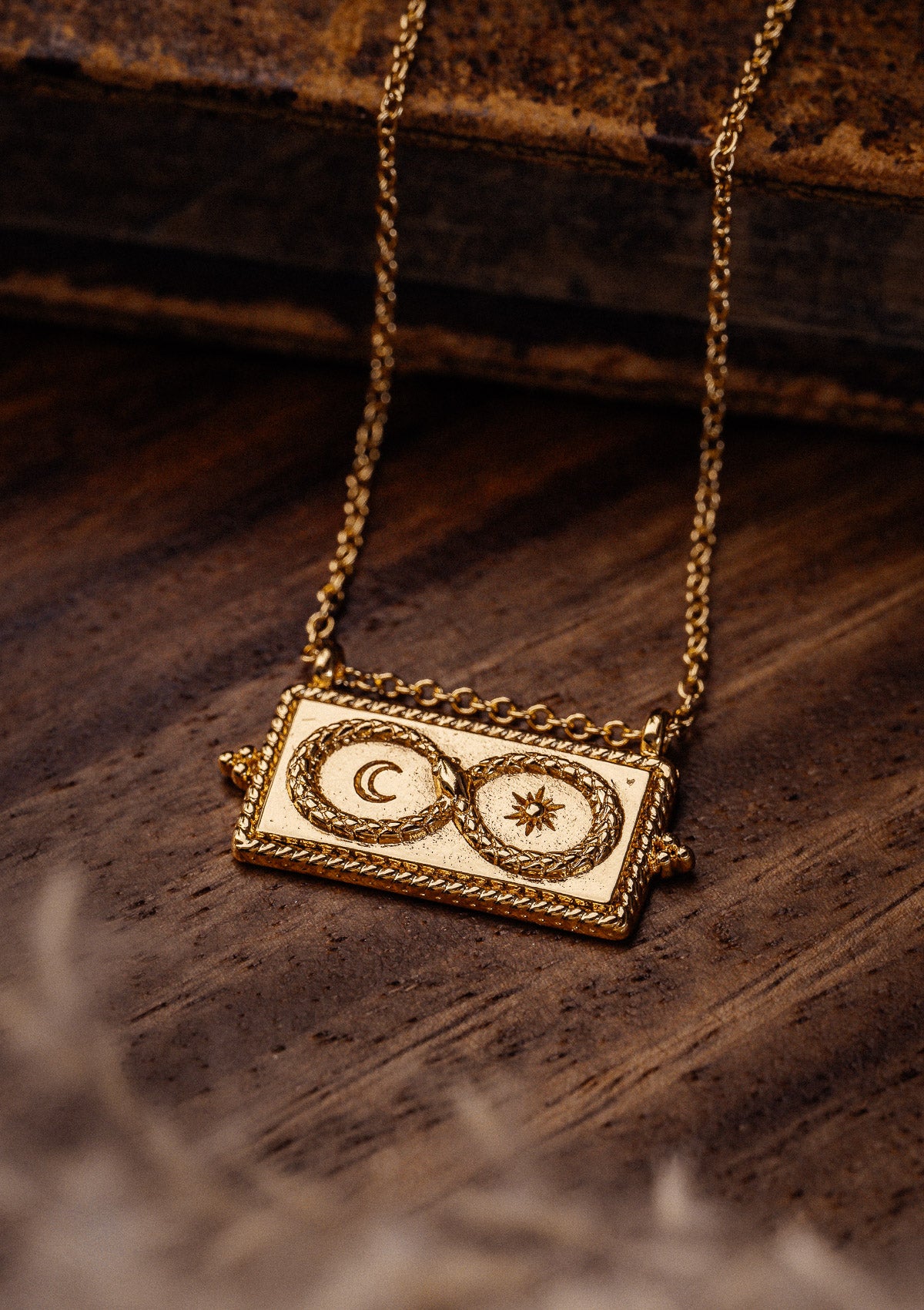 Choker Serpent Infini – Mystère Sacré