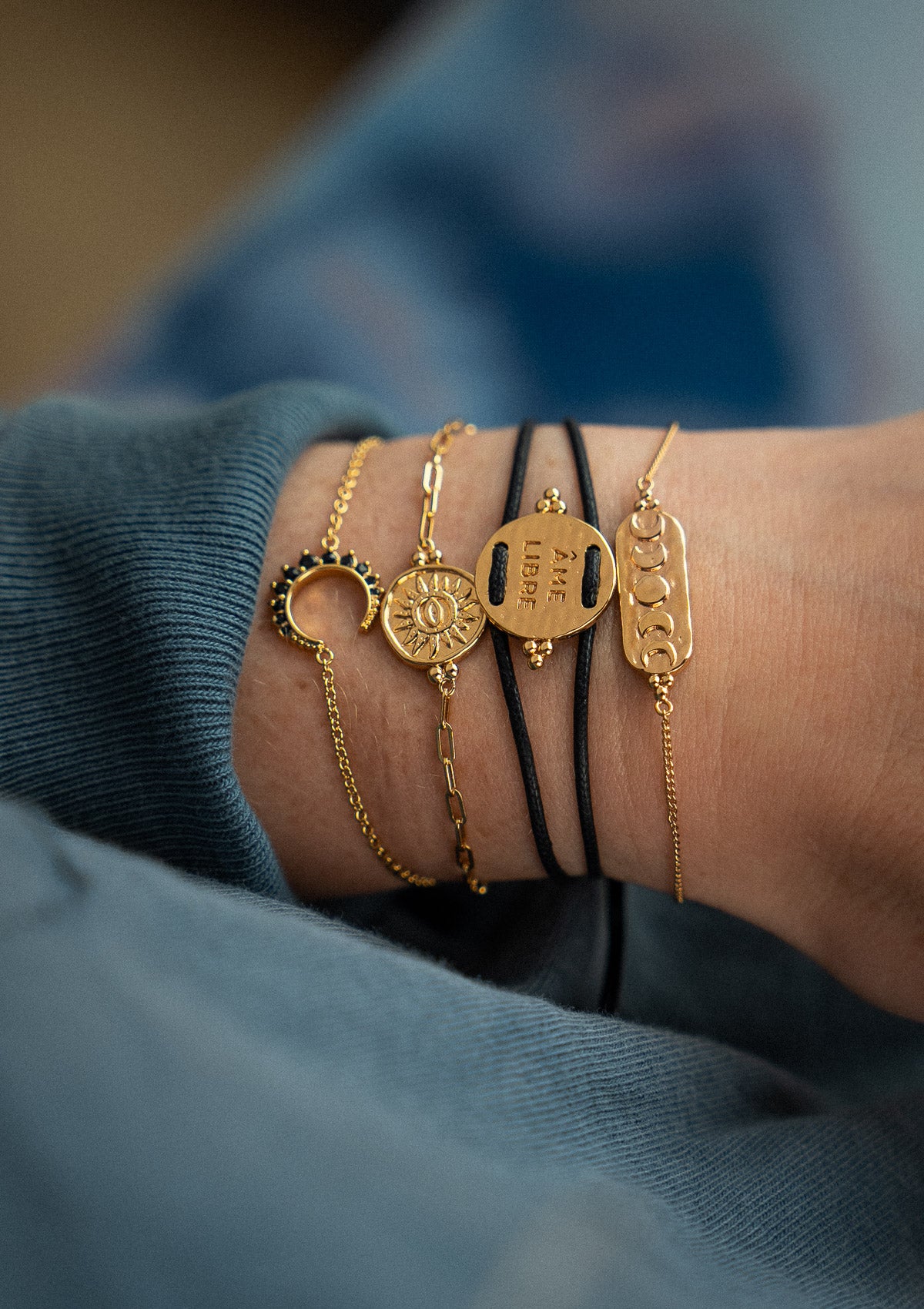 Bracelet lune Onyx Noir – Gardienne des Profondeurs