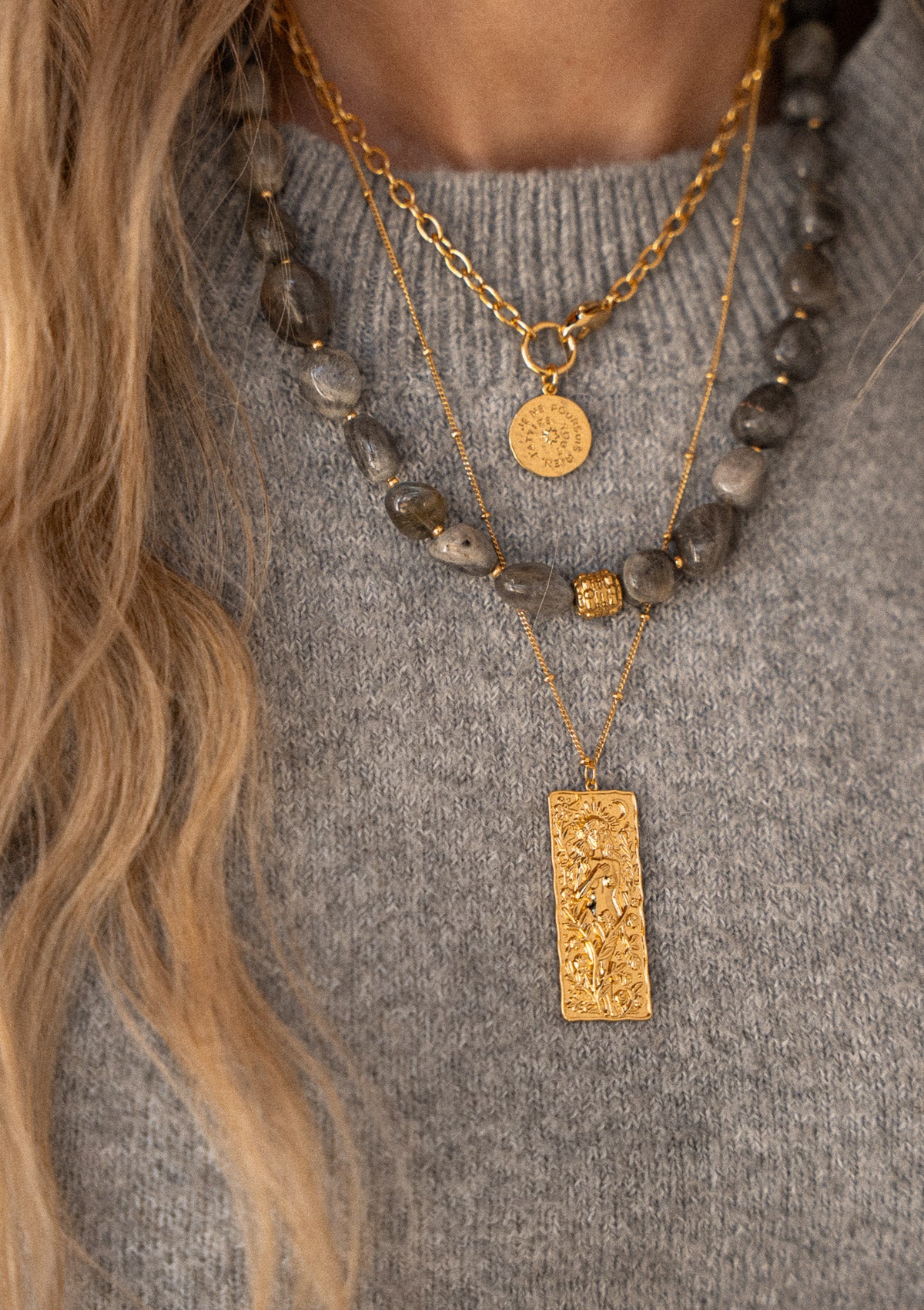 Collier Labradorite – L’Éclat du Mystère