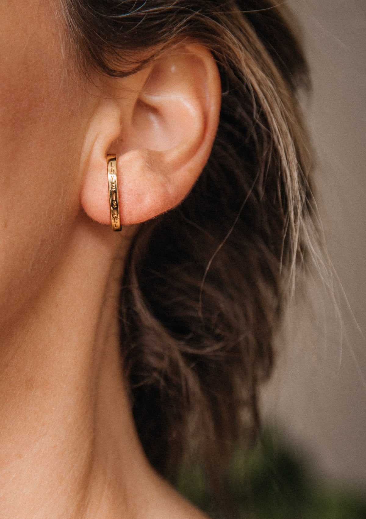 Boucle d'oreille lobe entier - Love is All