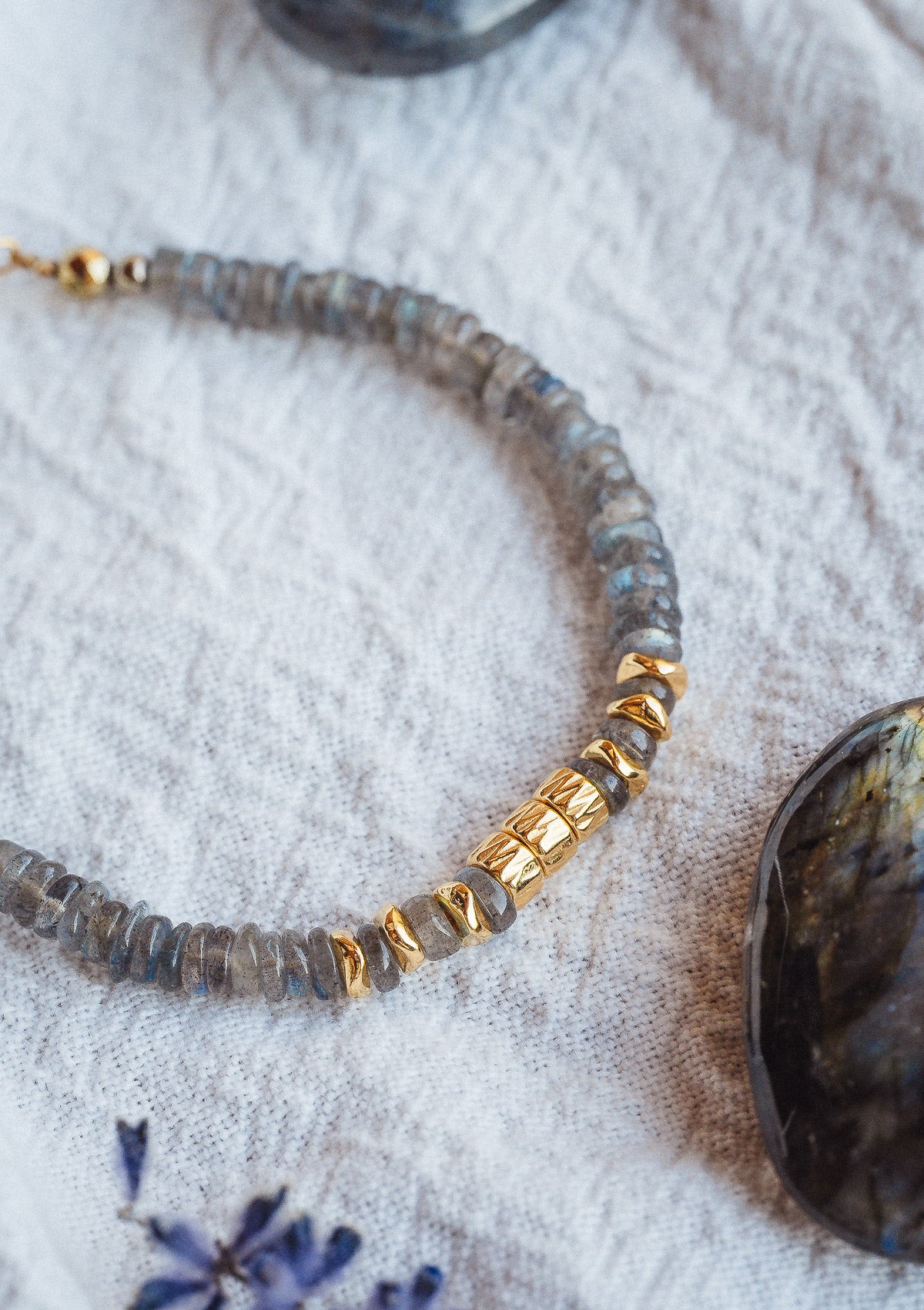 Bracelet Heishi Labradorite - Bouclier