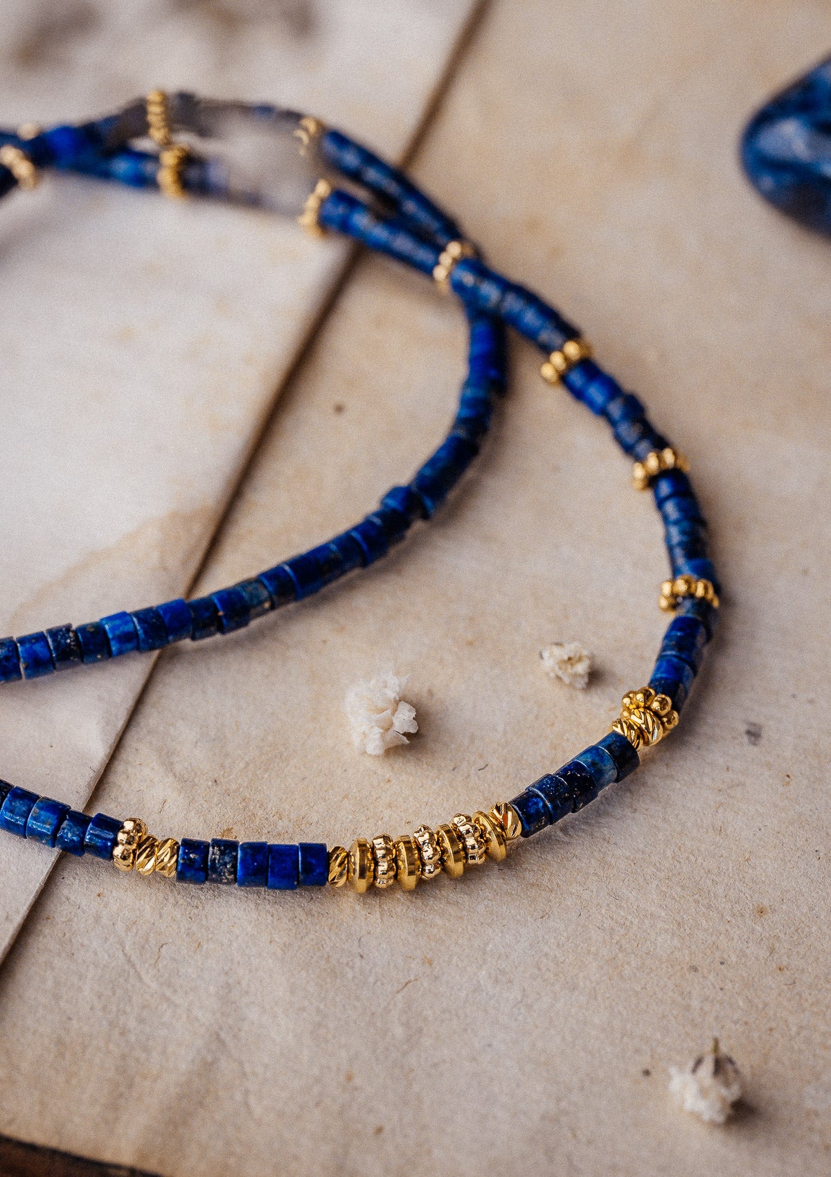 Collier Heishi Lapis Lazuli – Intuition Sauvage