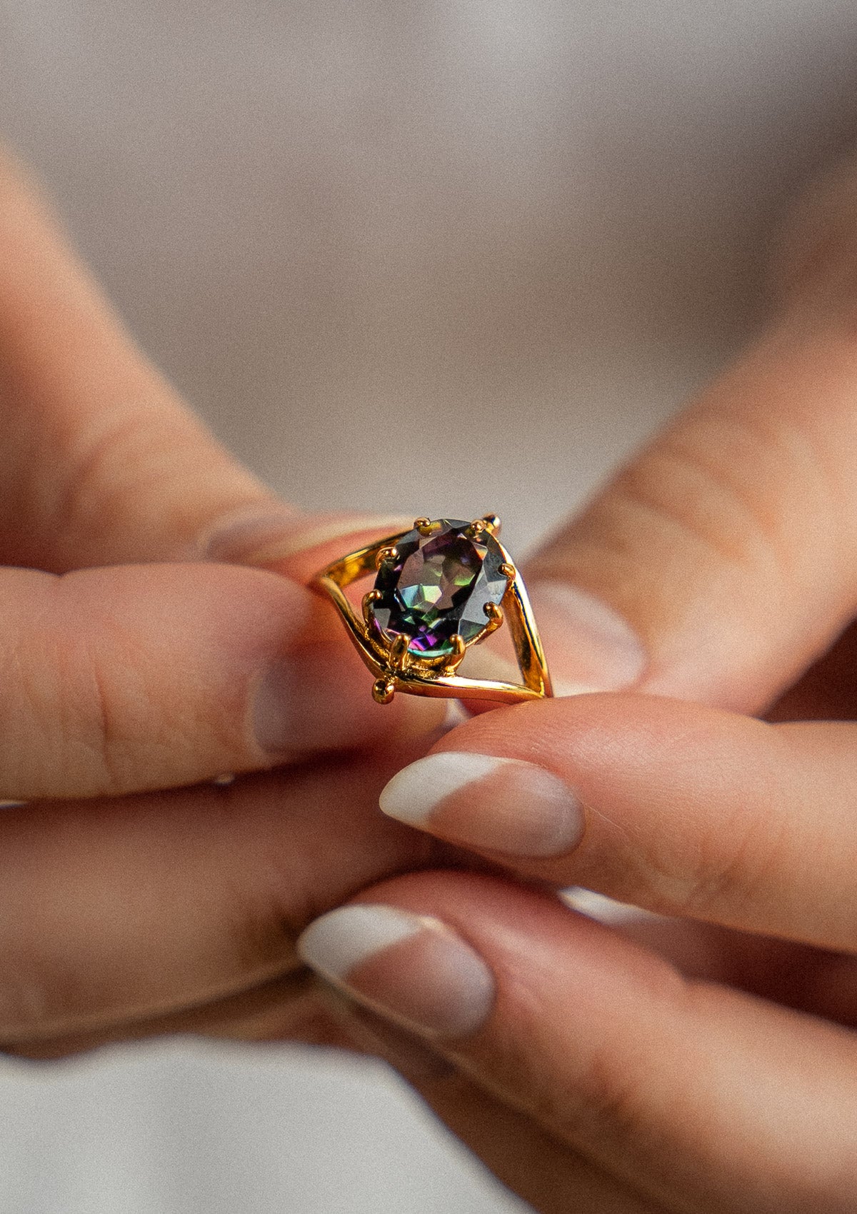 Bague Topaze Aura - Clairvoyance Sauvage