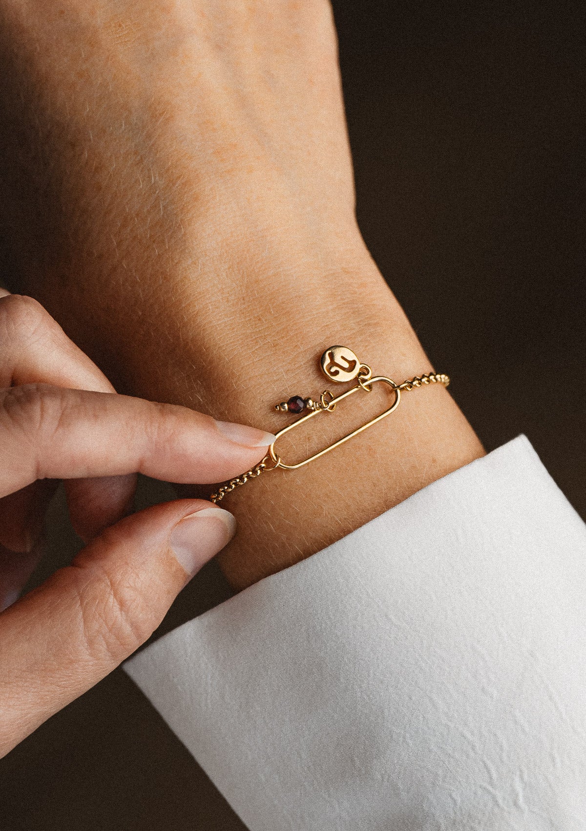 Bracelet Capricorne et Grenat - Astro