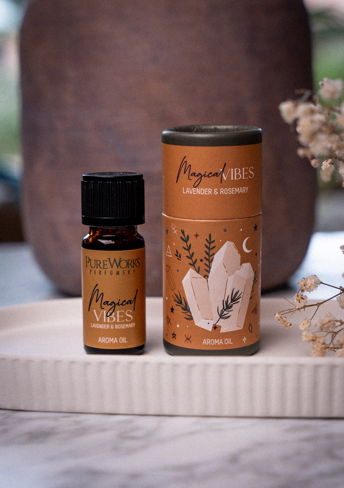 Huile aromatique « Magical Vibes » aux senteurs de Lavande, Romarin, Bergamote, Genévrier et Cèdre.