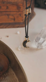 Collier Lune émail noir - Clair Obscur