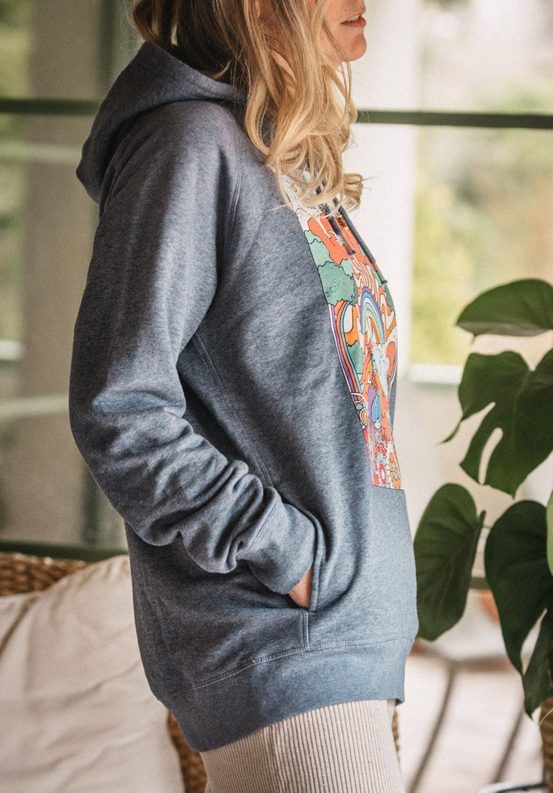 SWEAT FEMME BLEU - ALL WE NEED IS LOVE - COTON 100% BIO