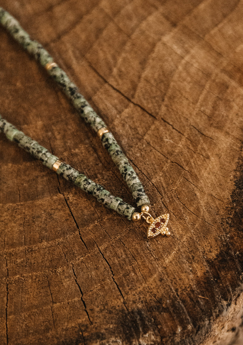 Collier Rubis Zoisite et Grenat - Curiosité